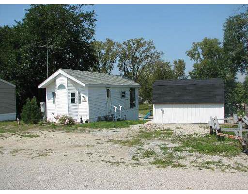 400 sq feet  129,000 $