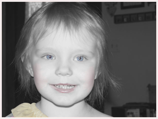 Little girls like makeup
