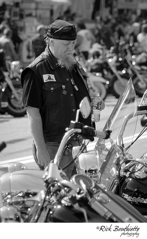 DSC_7895BW_web.jpg