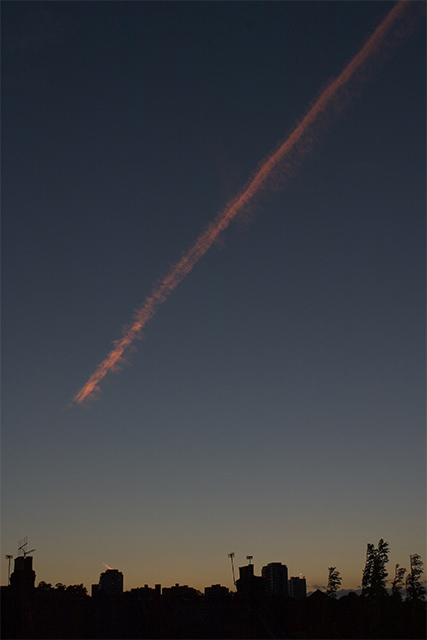 Contrail over London