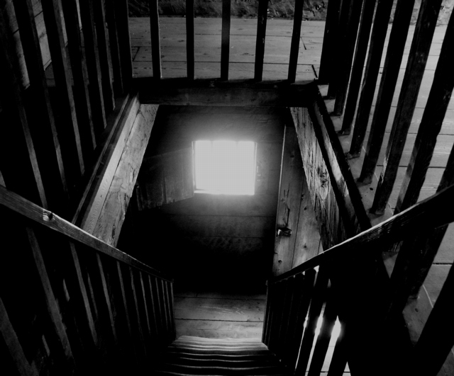 stairs2.jpg