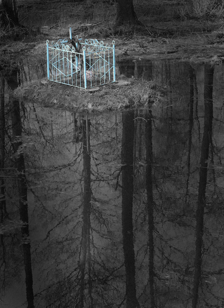 Reflections at the Grave