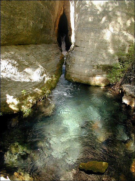 Abyss Cave