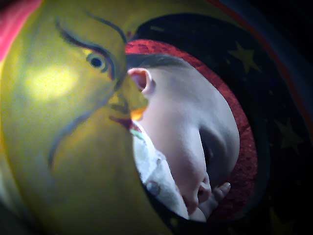 Dream a little dream bout the moon