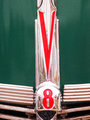 ClassicLadies-V-8Symbol-091-V8-.jpg