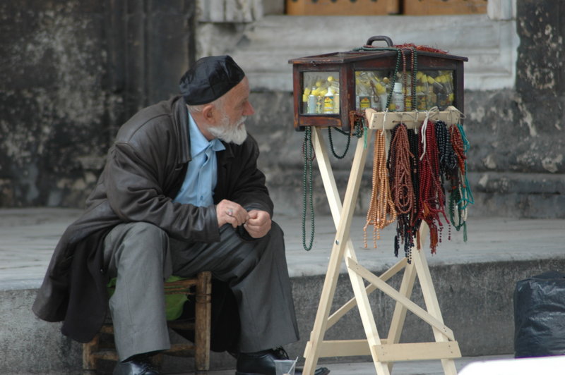 outside the New Mosque