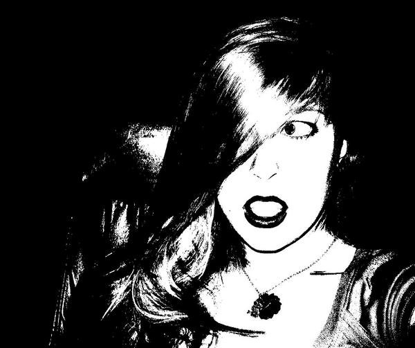 Green Lips in b/w
