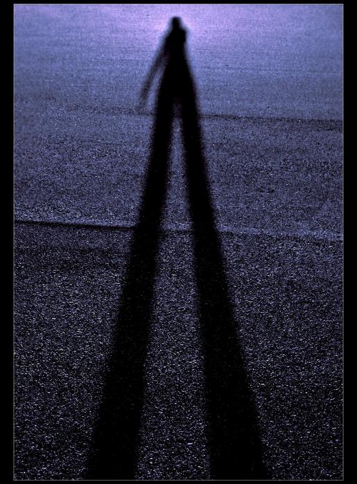 Day 5: Attack of the 50 Foot-One-Armed-Self-Portrait-Photographer!!!