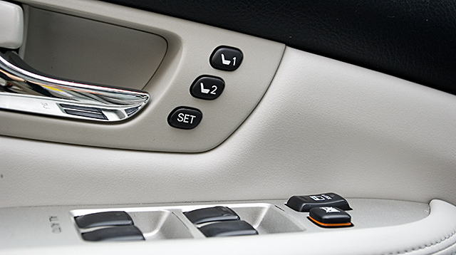Driver Door Controls