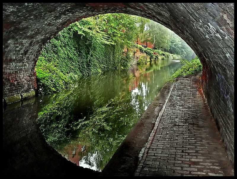 tunnel2.jpg