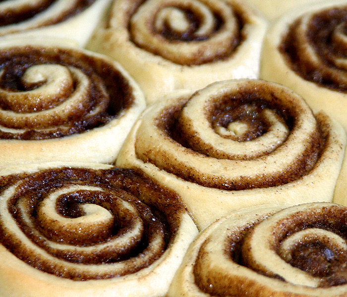 Cinnamon Rolls.jpg
