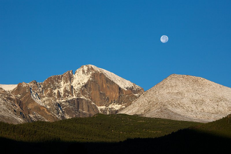 MoonsetBattleMountain_2741DA