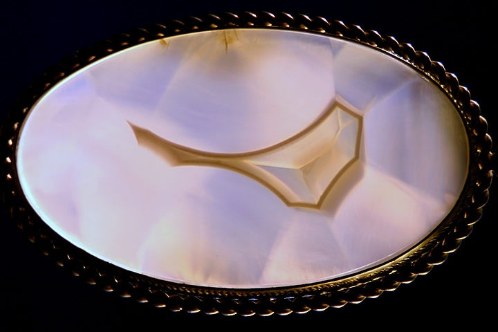 Broach, Backlit