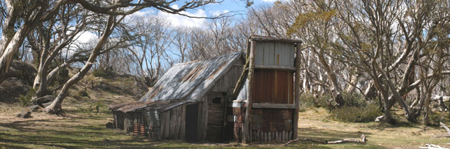 Wallace hut.jpg