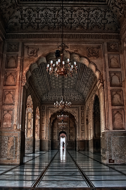 Badshahi: For the kings