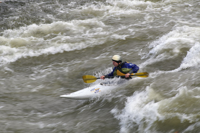 PICT1405_kayak_orig.jpg