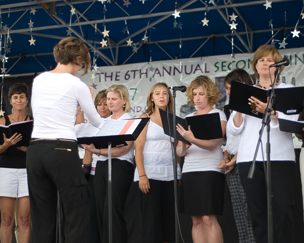 Local Chorus Entertains on the Event Stage