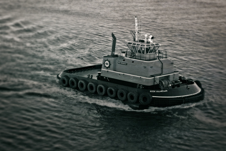 Tug