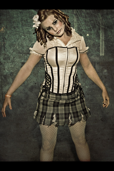 DeadDoll
