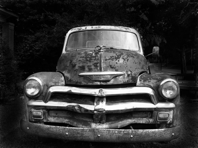 old and neglected 3