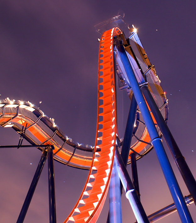 SheiKra @ Night