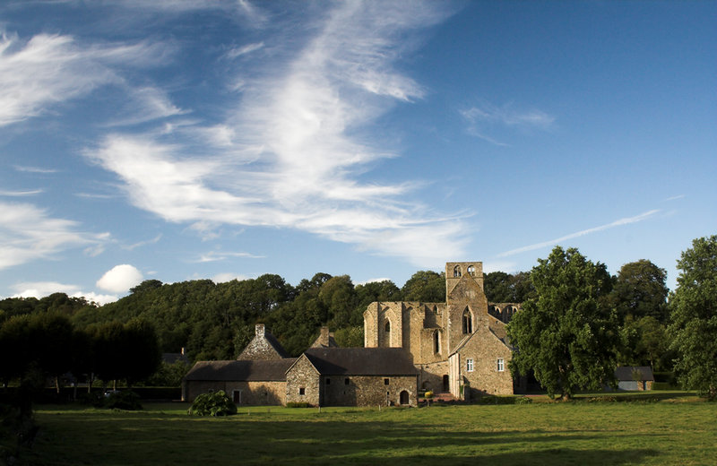 HambyeAbbeyFull.jpg
