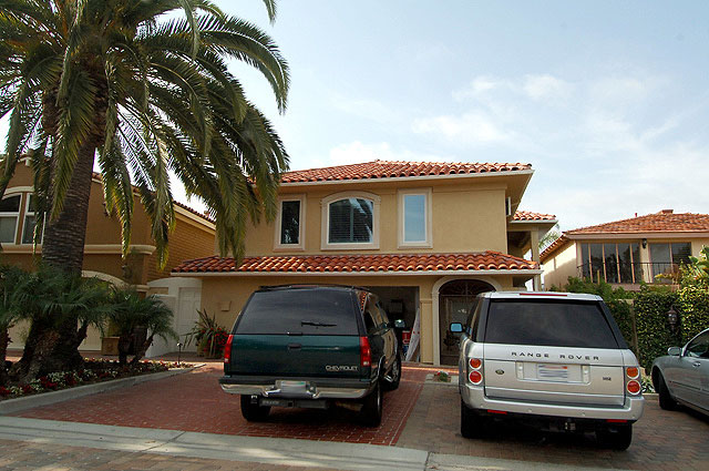 CONNOR-HOUSE-150507-002.jpg
