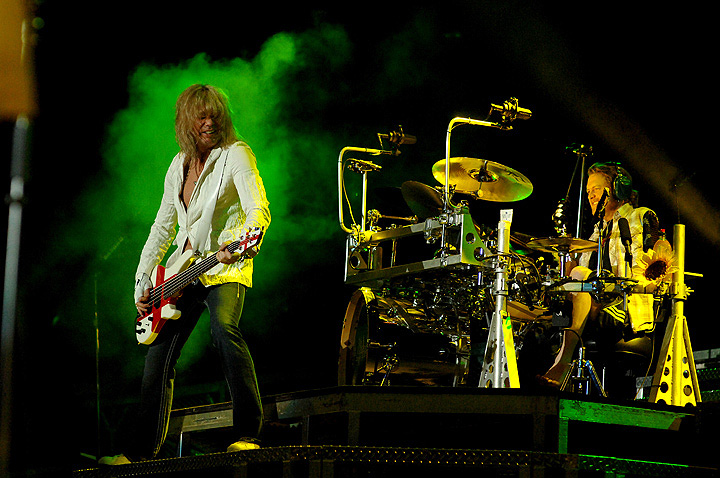 DEF-LEPPARD-260408-DPC.jpg