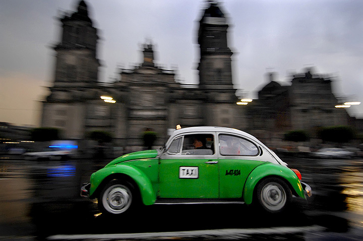 MEXICO-TAXI-070908-005-dpc.jpg
