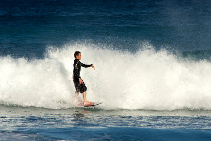 Surfers IX