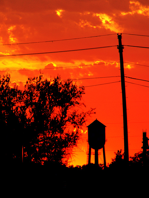 Red-tower3180.jpg
