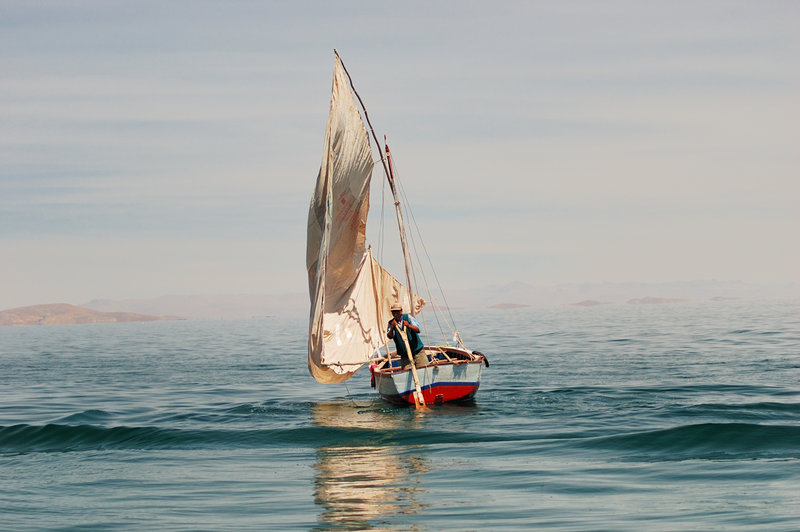 Sail Lake Titicaca