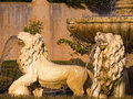 hamilton-gardens--lions-.jpg