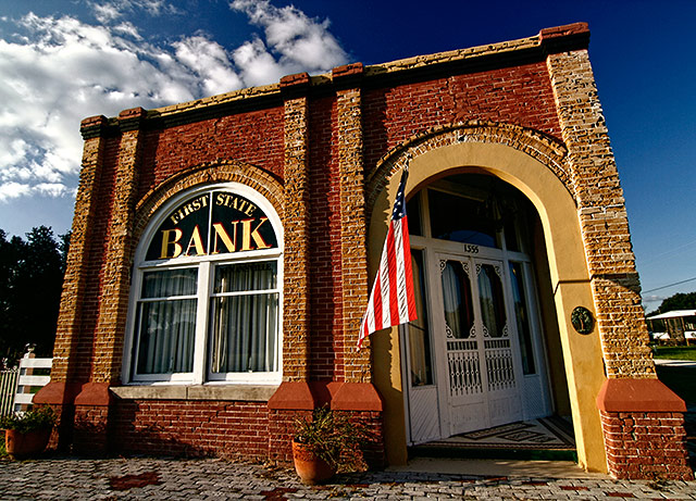 Kenansville Bank