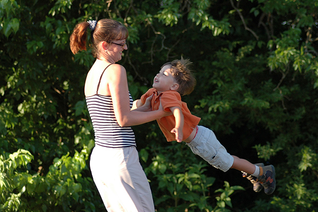 Kid Tossing