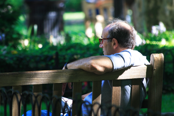 Glasses on Bench_1.jpg