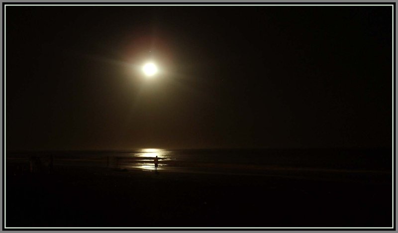 shadow_at_beach