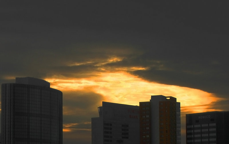 Rotterdam at Dusk.JPG