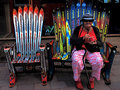  GRANNY 2 SKIS.