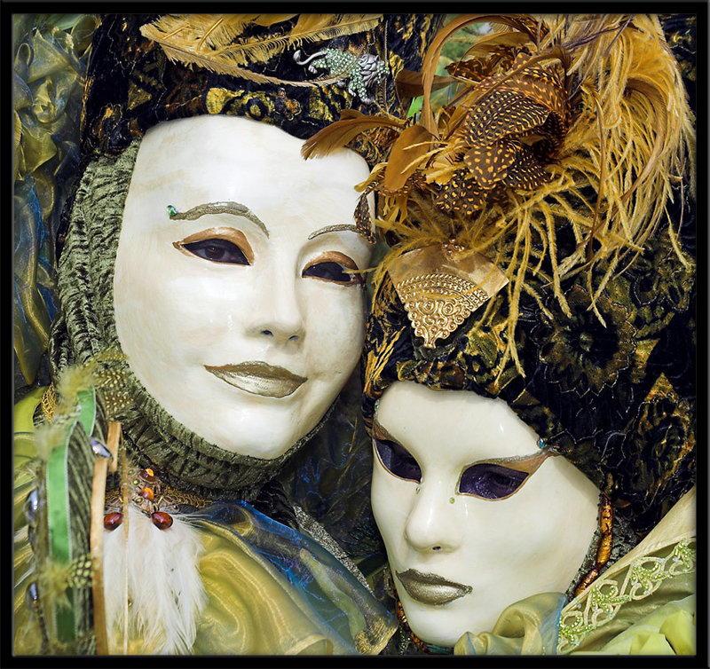 Carnival Couple 03