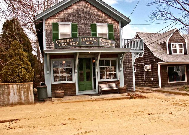 leathershop