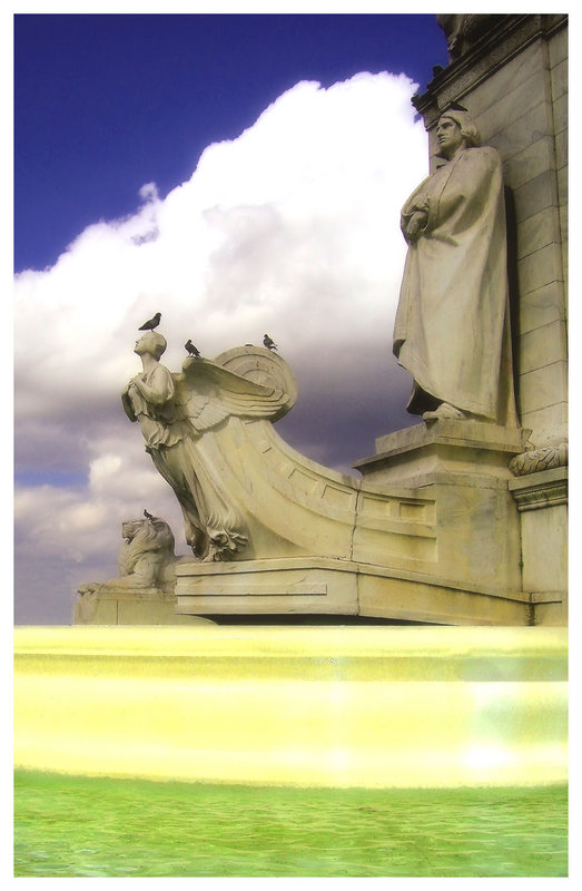 statue union station2.jpg