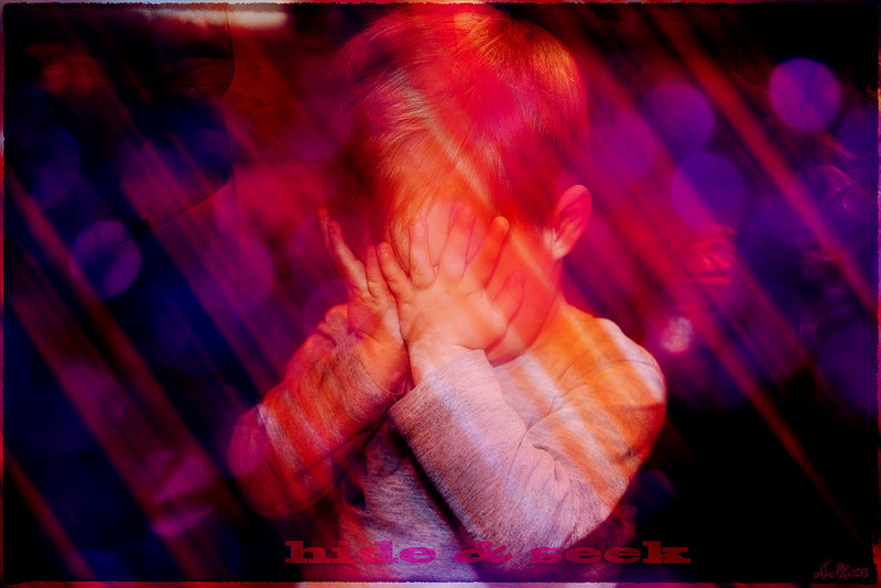 no.32 - March 2013 - Anything Goes - hide & seek