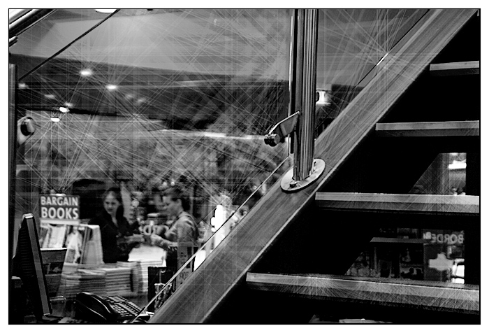 DAY 28. B&W. bookshop ..