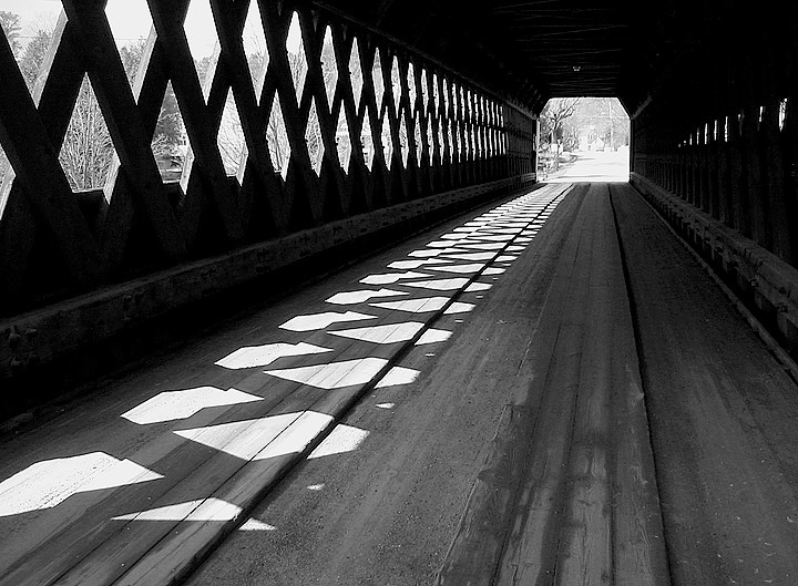 Woodstock Bridge in B/W