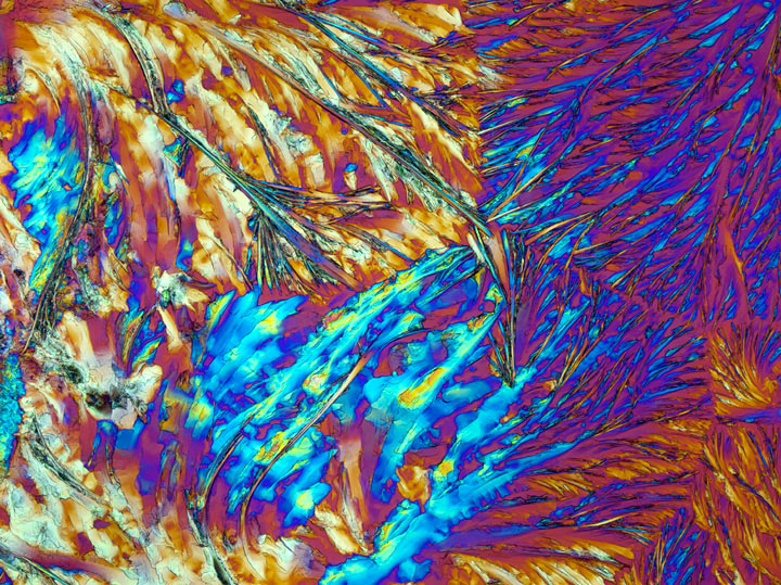 mandelic acid crystals