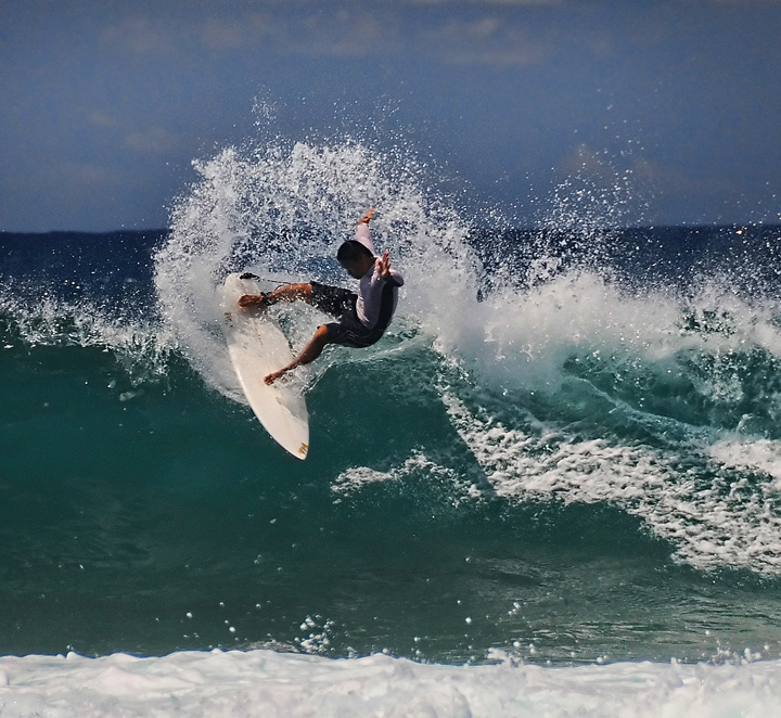 surfer 16