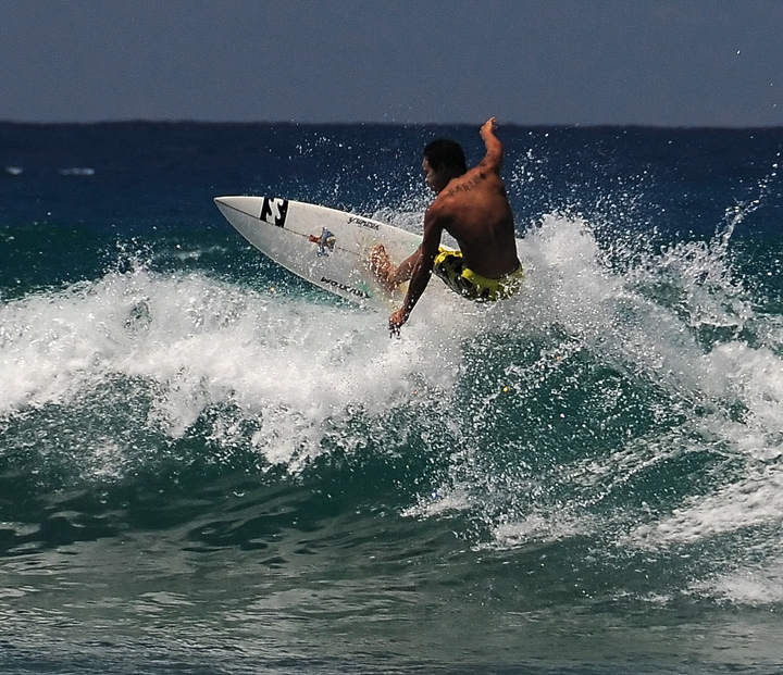 Surfer 22