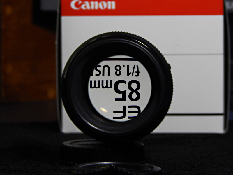 Canon-85-1.8-02