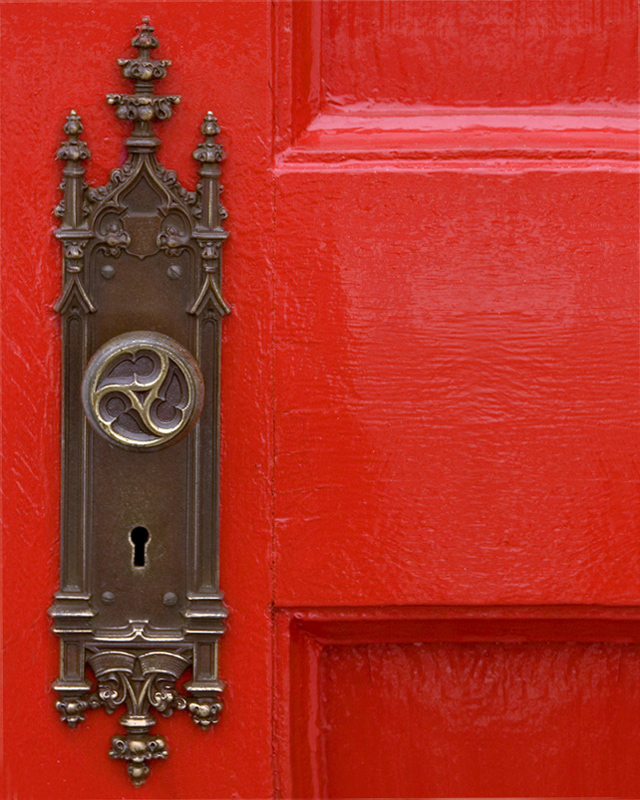 Red door & nob